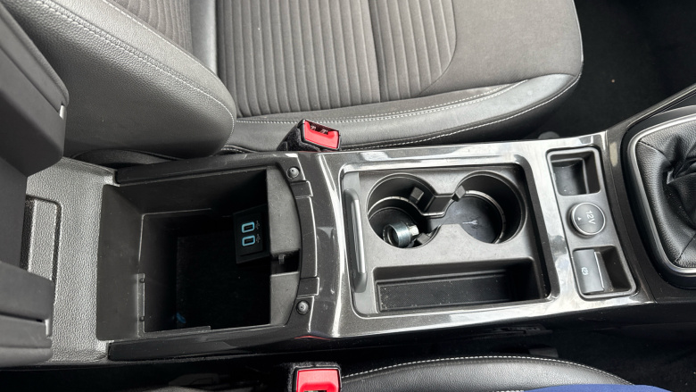 Ford Kuga 2.0 TDCi Titanium Edition 5dr 2WD Diesel Estate